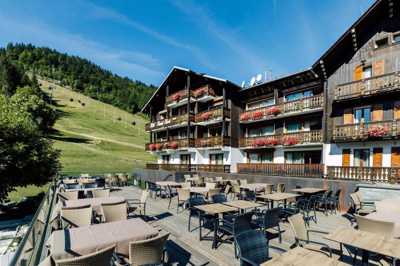 Hotel Champs Fleuris Morzine Exteriör bild