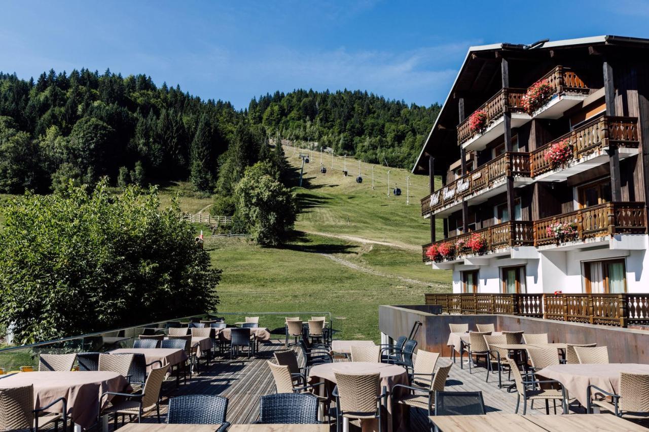 Hotel Champs Fleuris Morzine Exteriör bild